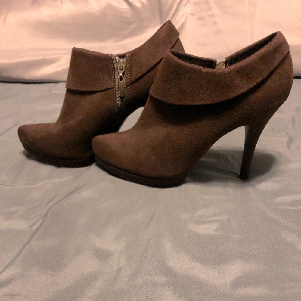 Xappeal Brown Suede-like Women’s Booties Size 40